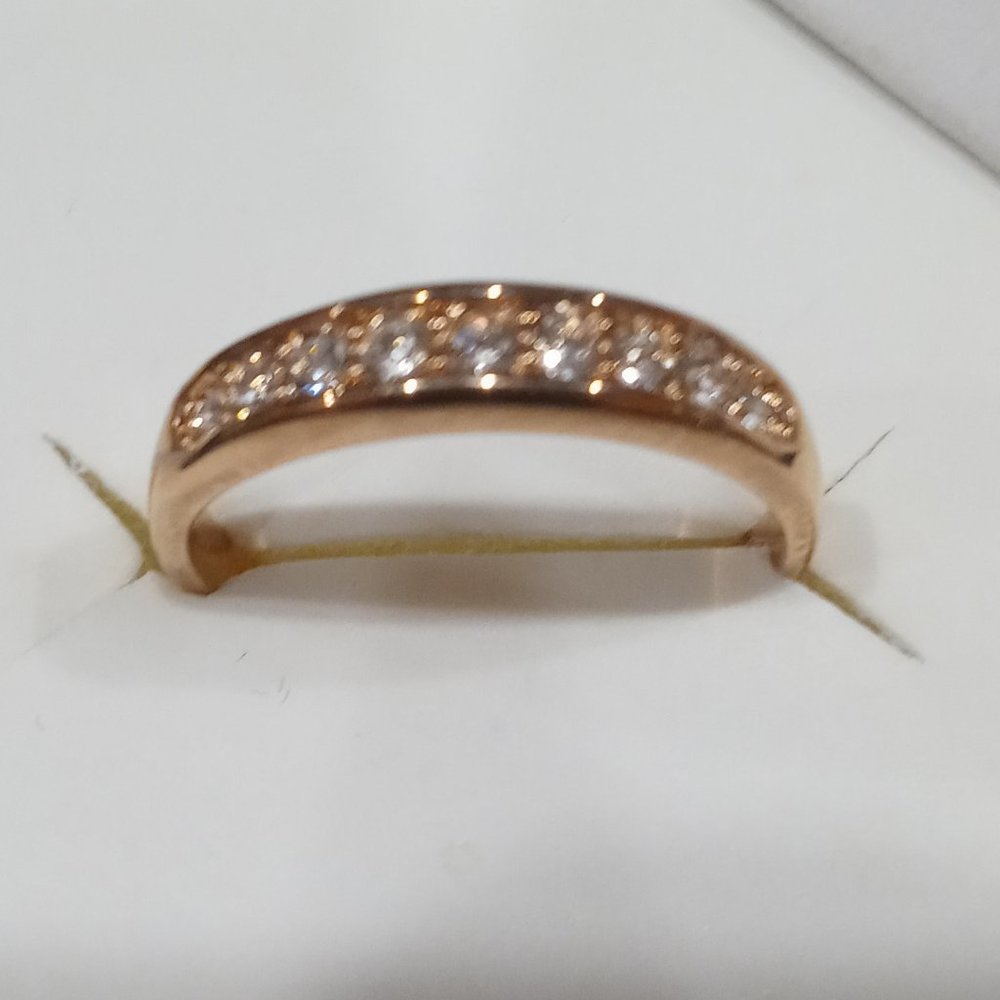 0.75 carat NWOT White Sapphire and Rose Gold Band
